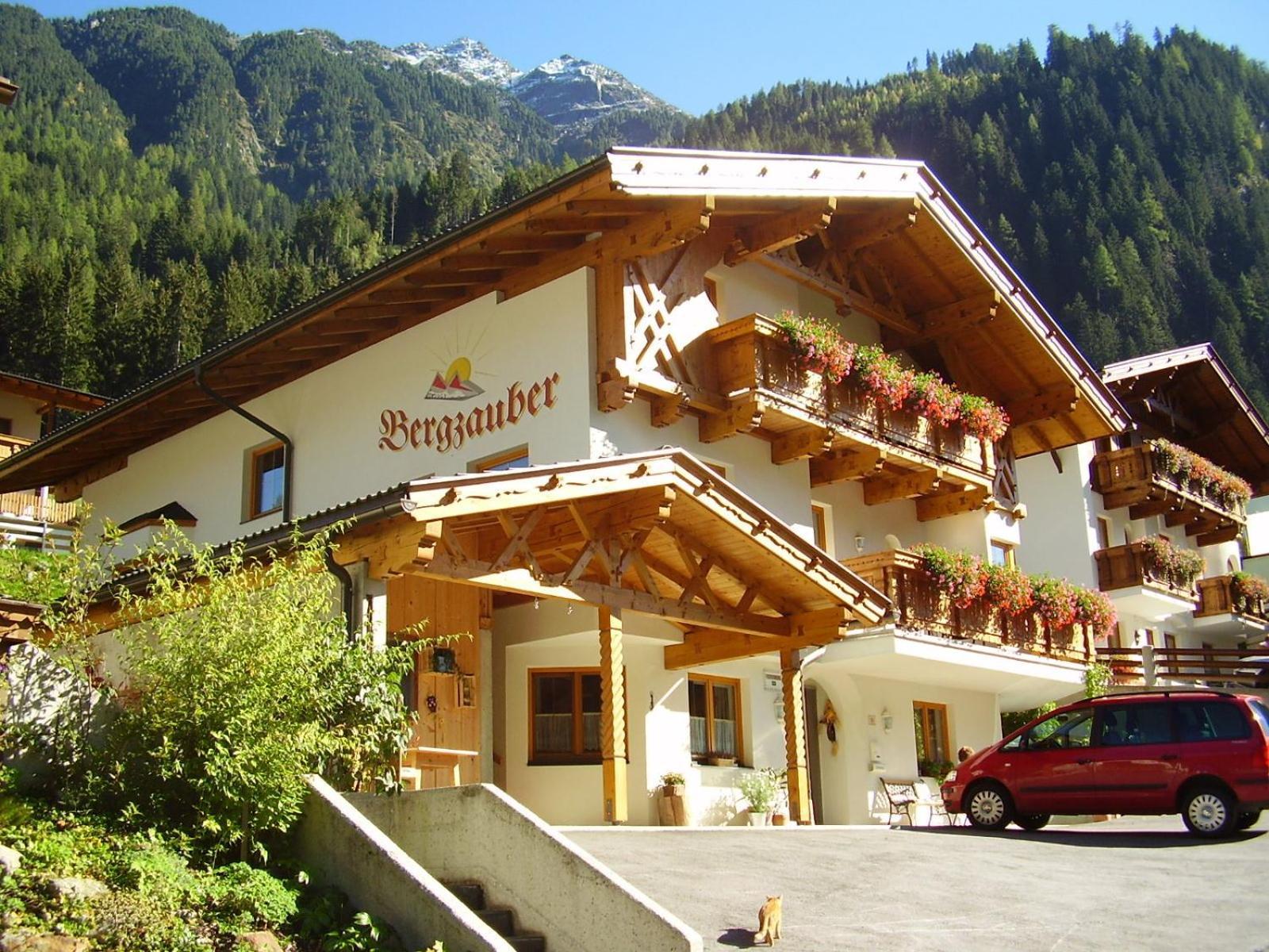 Ferienwohnung Haus Bergzauber Neustift im Stubaital Exterior foto